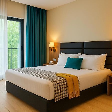 Eleven Inn Тбилиси Екстериор снимка